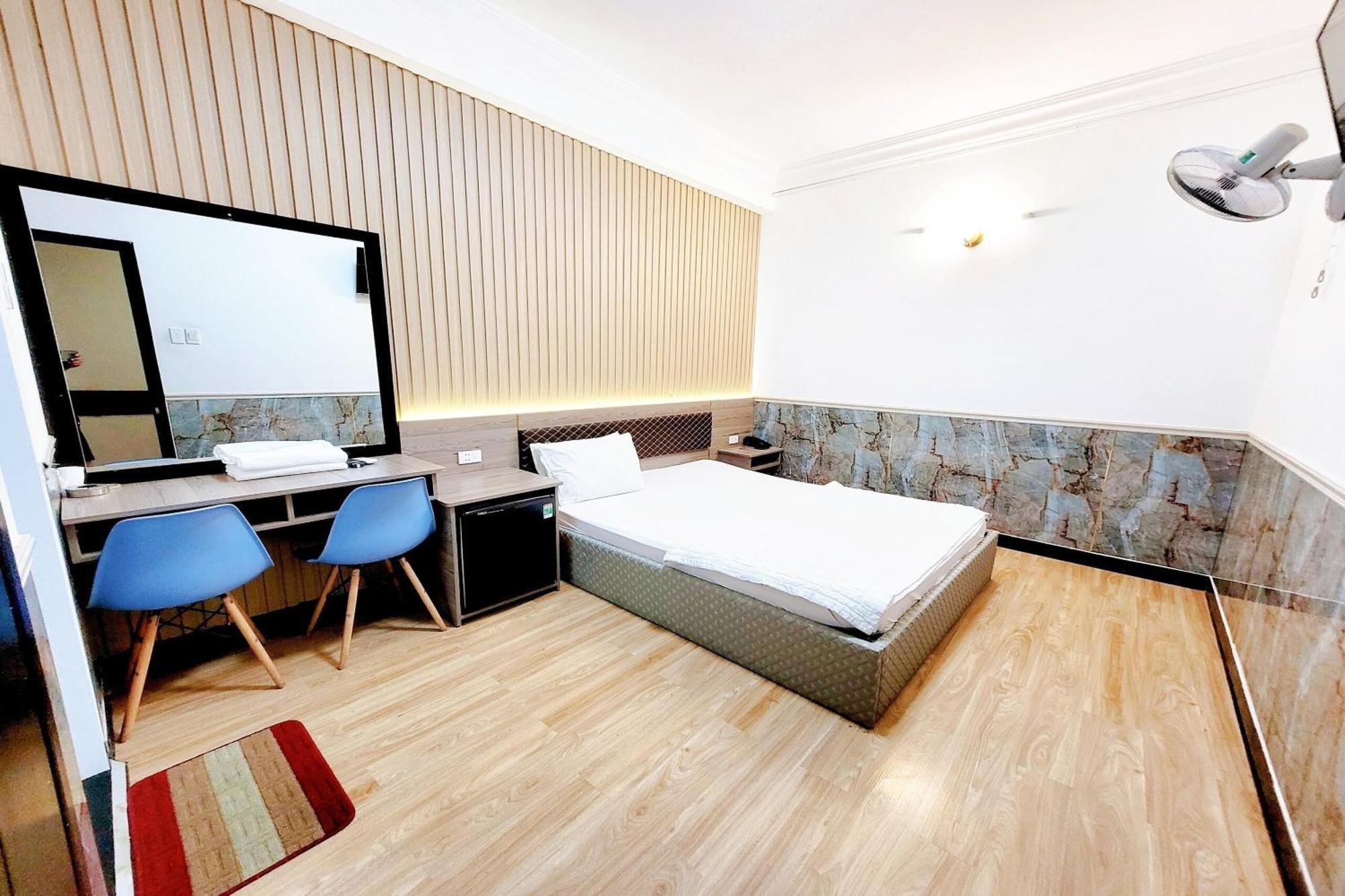 Hoang Nam Hotel Хошимин Экстерьер фото